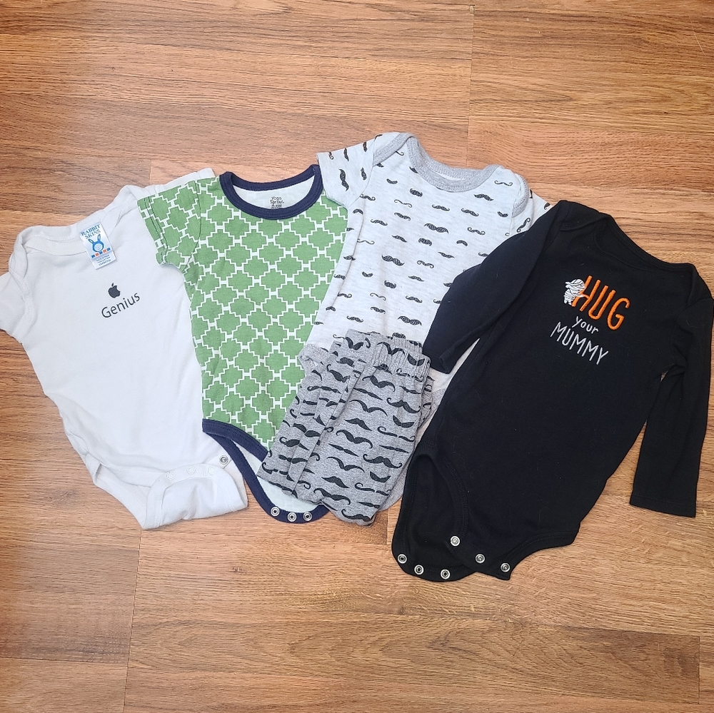 Baby onesie bundle